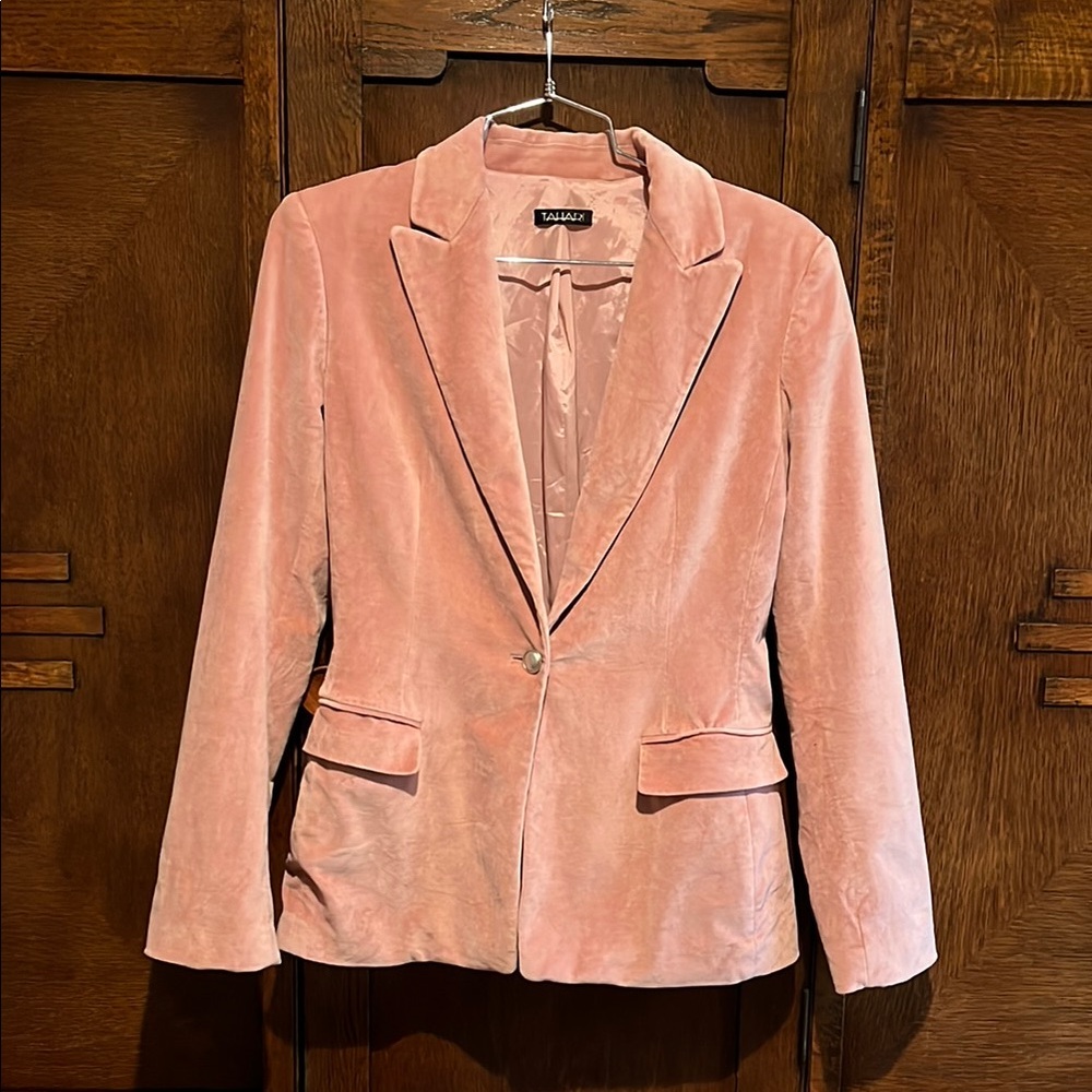 Tahari Women's Blush Velvet Blazer